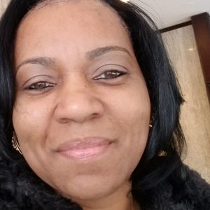 Meet your Posher, Cecelia